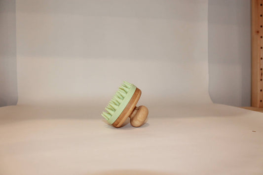 SILICONE SCALP MASSAGER